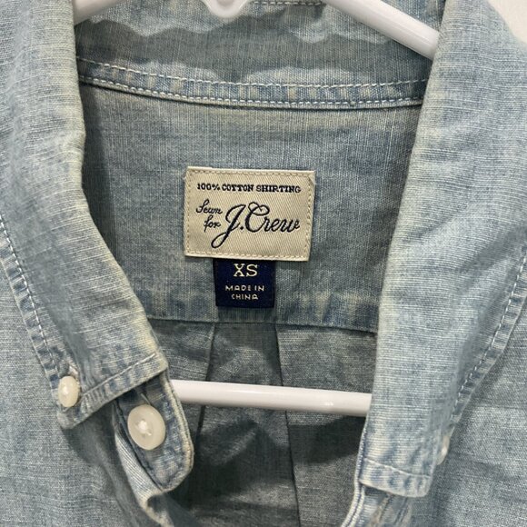 J Crew Men's NWOT Chambray Shirt XS - Picture 2 of 3